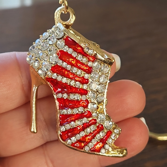 NWT HIGH HEEL RED SHOE BAG CHARM metal and crystals - Picture 1 of 3